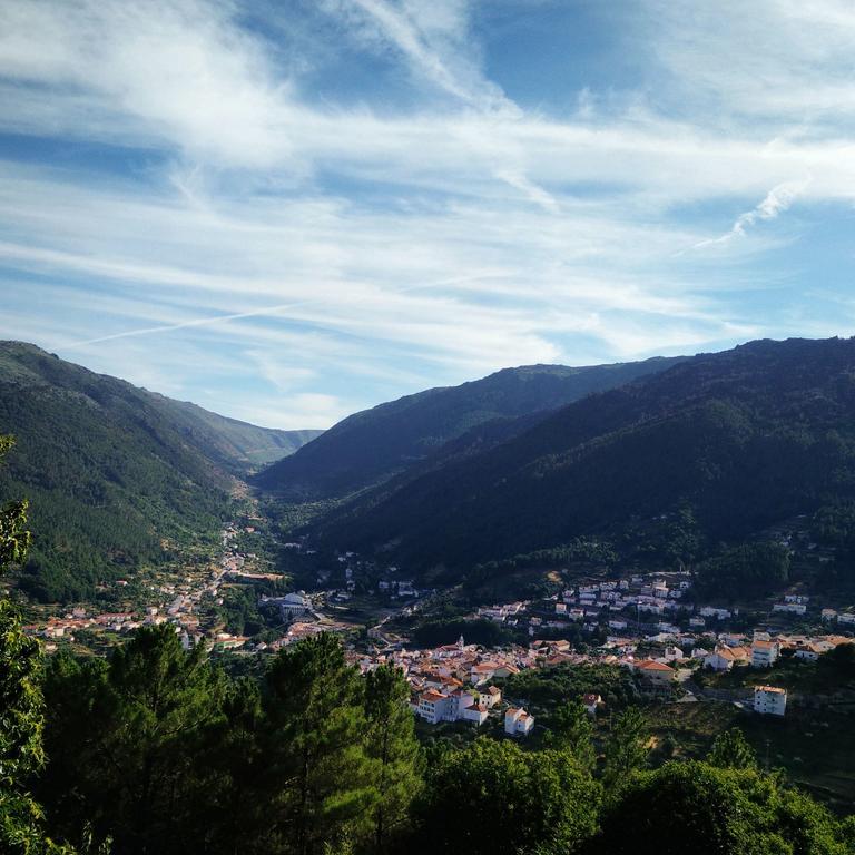 Casa Cerro Da Correia Pensionat Manteigas Exteriör bild