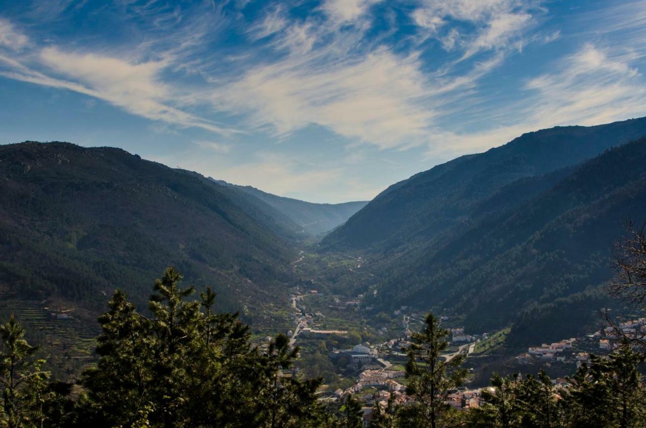 Casa Cerro Da Correia Pensionat Manteigas Exteriör bild